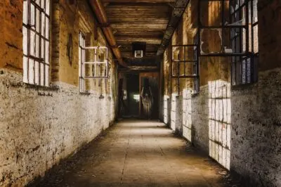 Dark Fantasy Writing Prompts